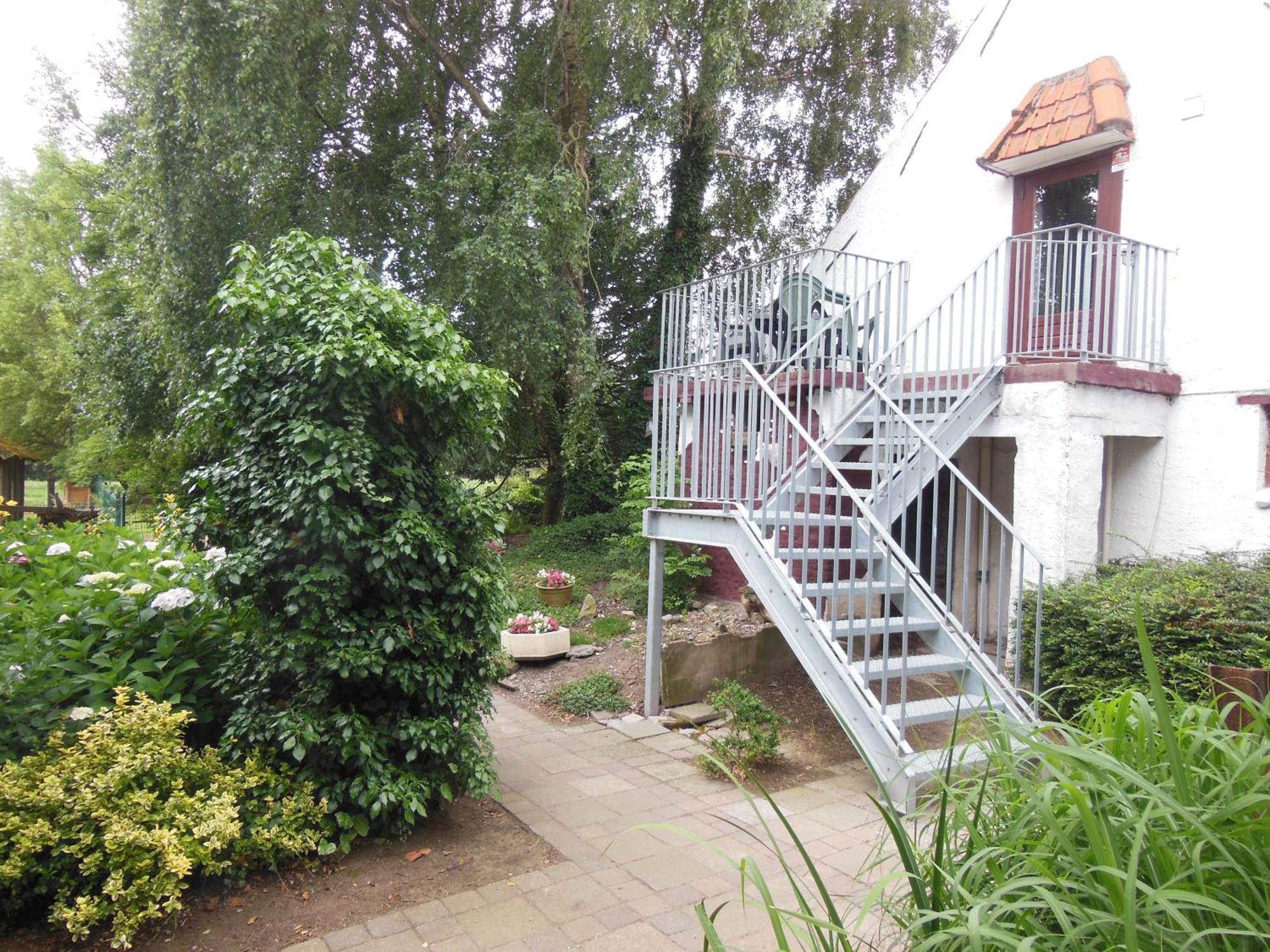 Poezelhoekvallei Appartement Зоннебеке Экстерьер фото